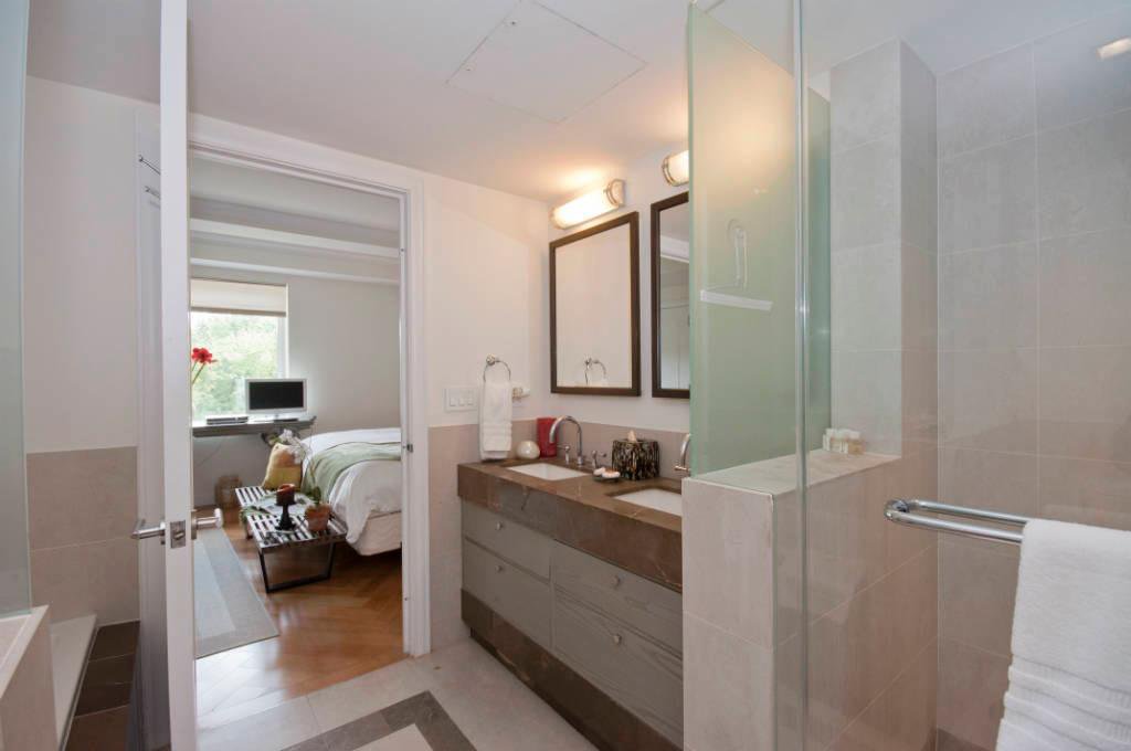 160 Central Park South, Unit 404 photo 6