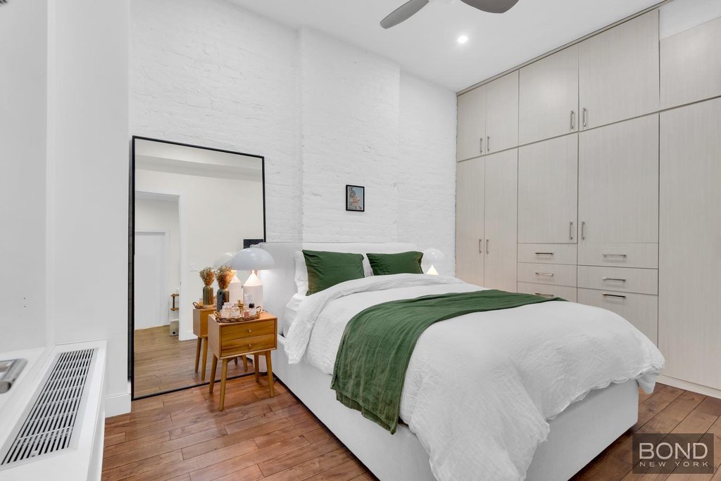 23 East 10th Street, Unit 3H photo 3