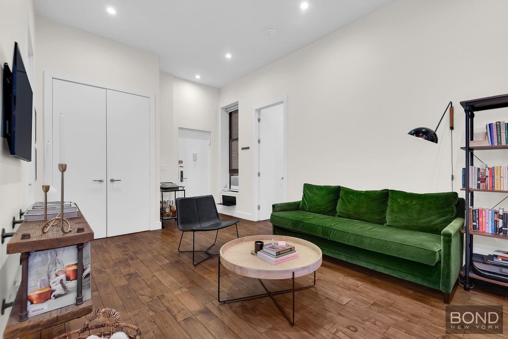 23 East 10th Street, Unit 3H photo 4