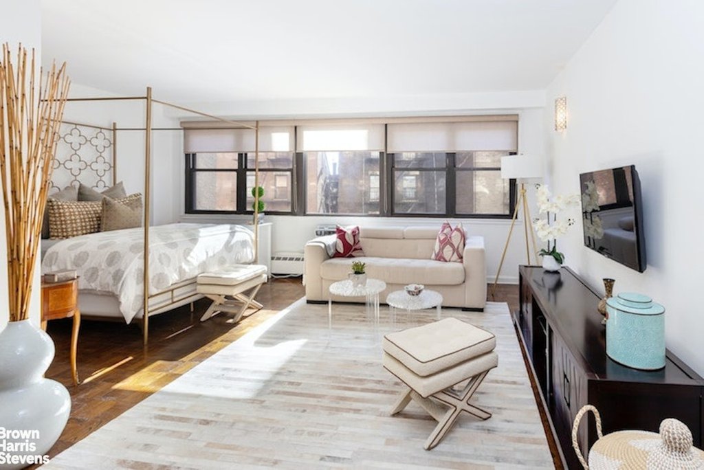 210 East 15th Street, Unit 5H photo 2