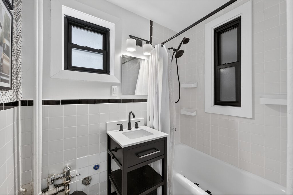 88 Horatio Street, Unit 3C photo 4