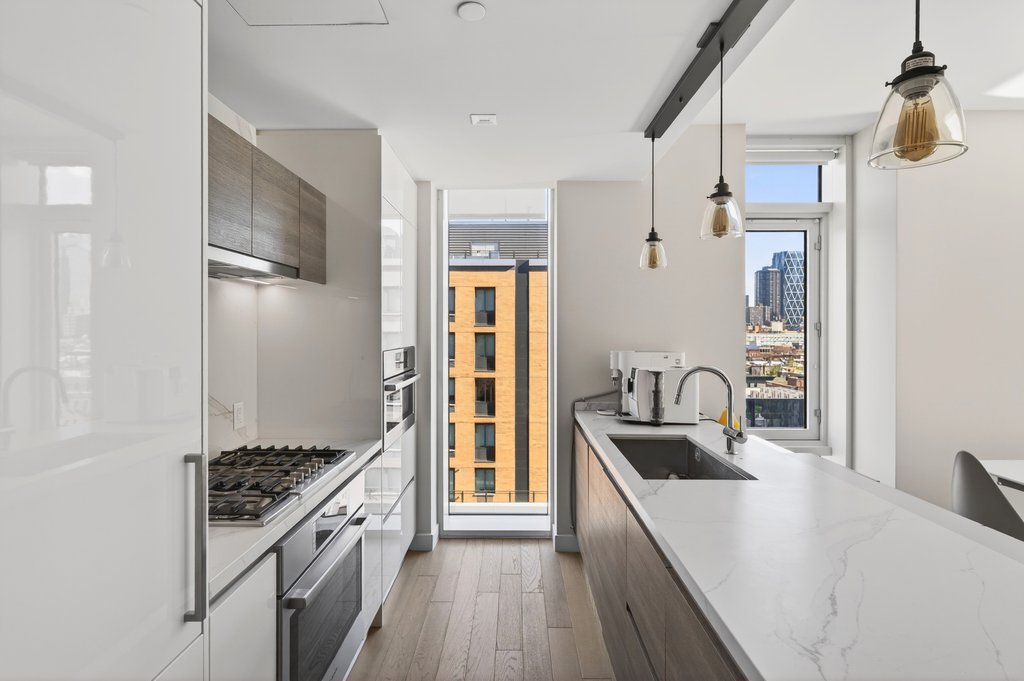 505 West 43rd Street, Unit 14A photo 8