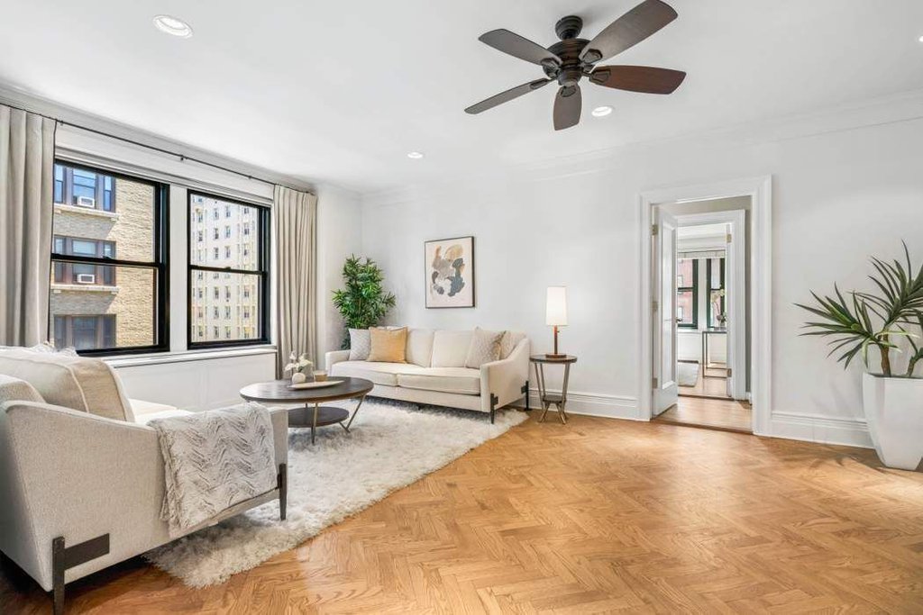 755 West End Avenue, Unit 8A photo 4