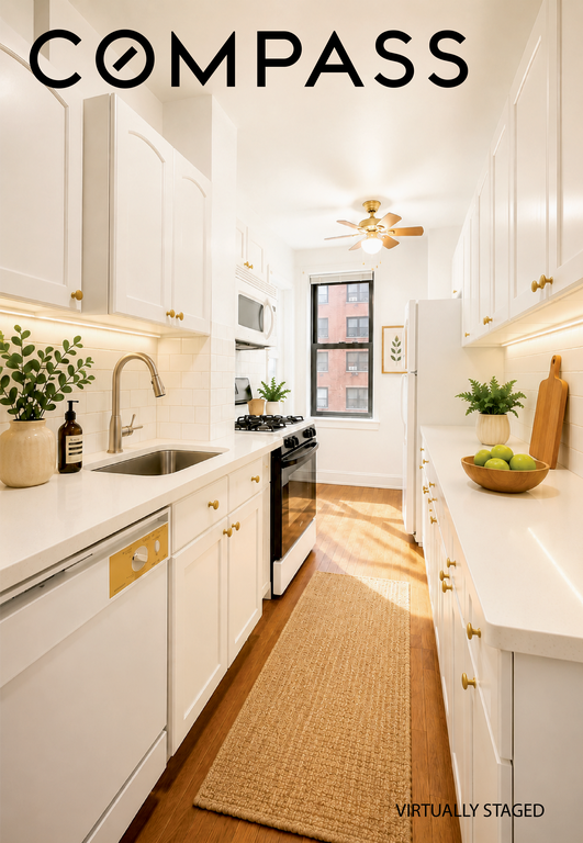 321 East 54th Street, Unit 9B photo 7