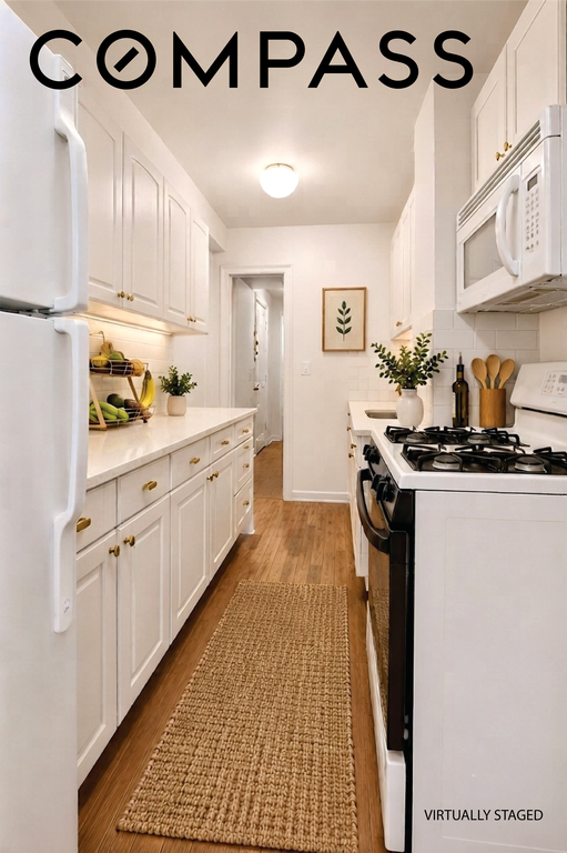 321 East 54th Street, Unit 9B photo 8