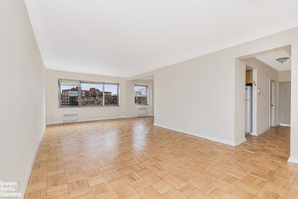 3515 Henry Hudson Parkway, Unit 5G