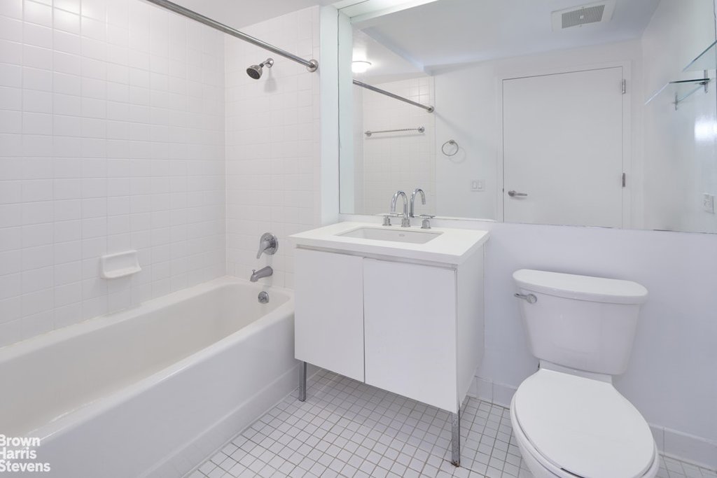 56 Pine Street, Unit 10F photo 6