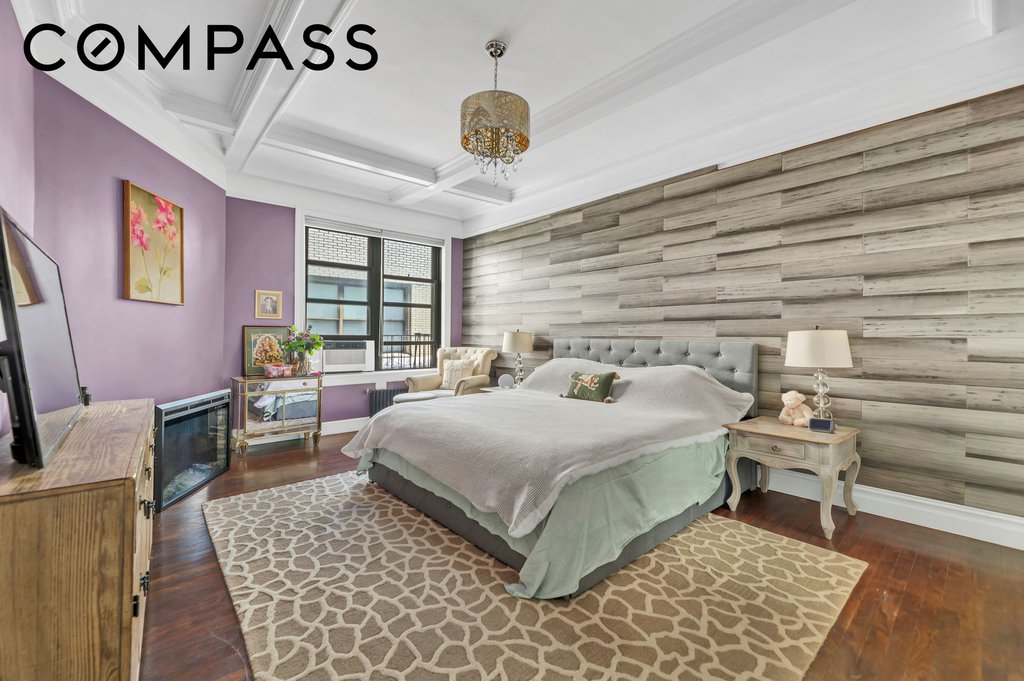 545 West 111th Street, Unit 10G photo 4