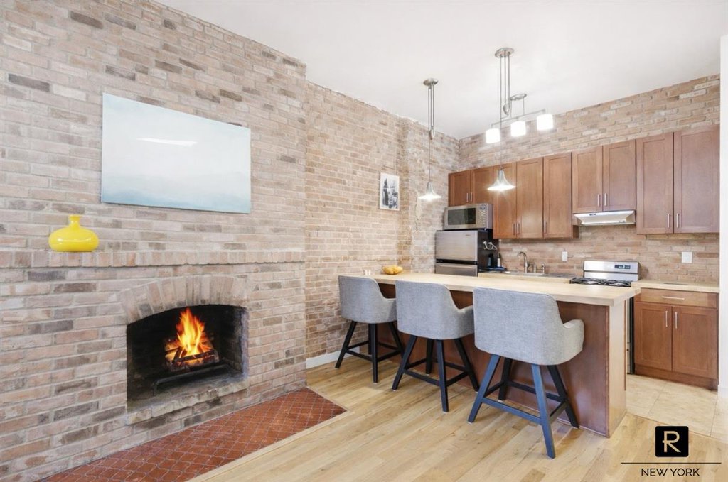 305 West 55th Street, Unit 3A photo 2