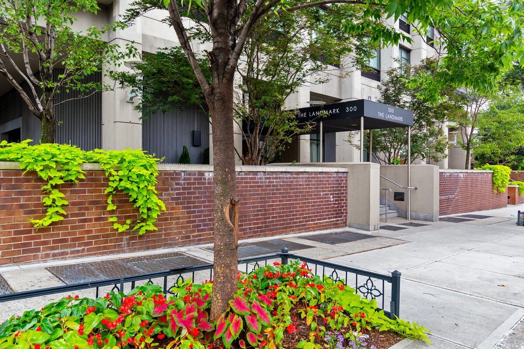 300 East 59th Street, Unit PH06 photo 18