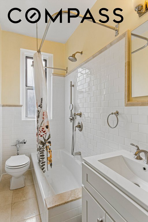 680 West 204th Street, Unit 4F photo 9