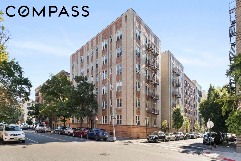 680 West 204th Street, Unit 4F photo 11