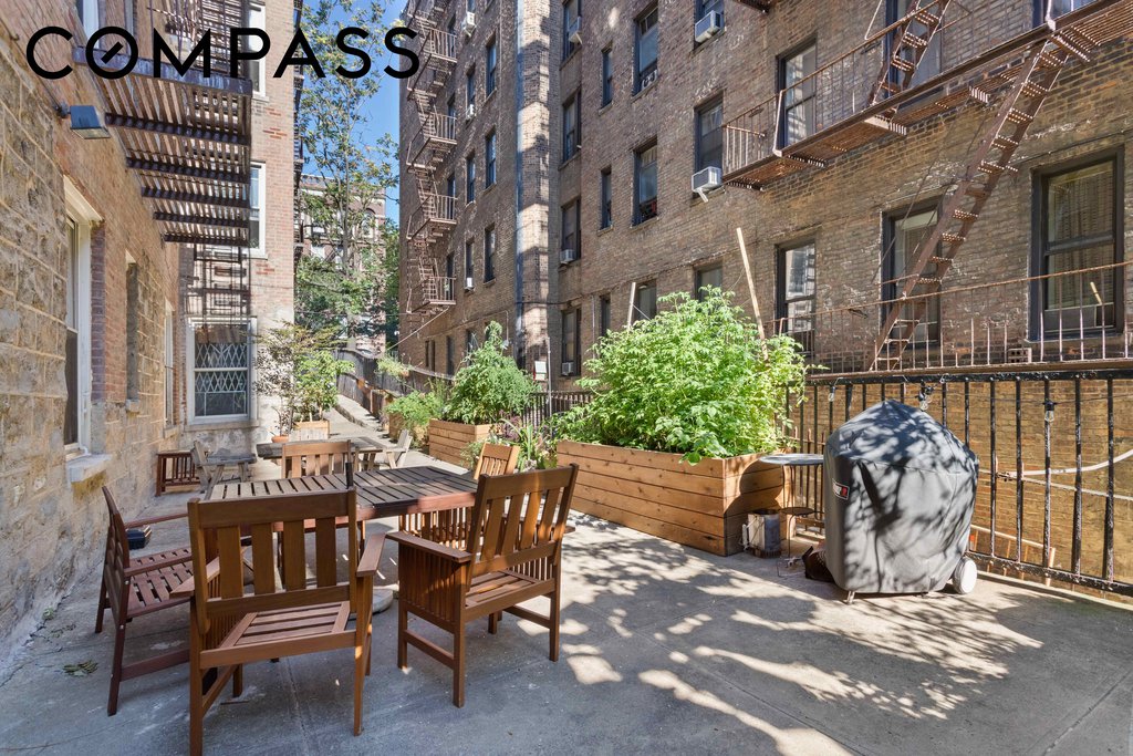 680 West 204th Street, Unit 4F photo 14