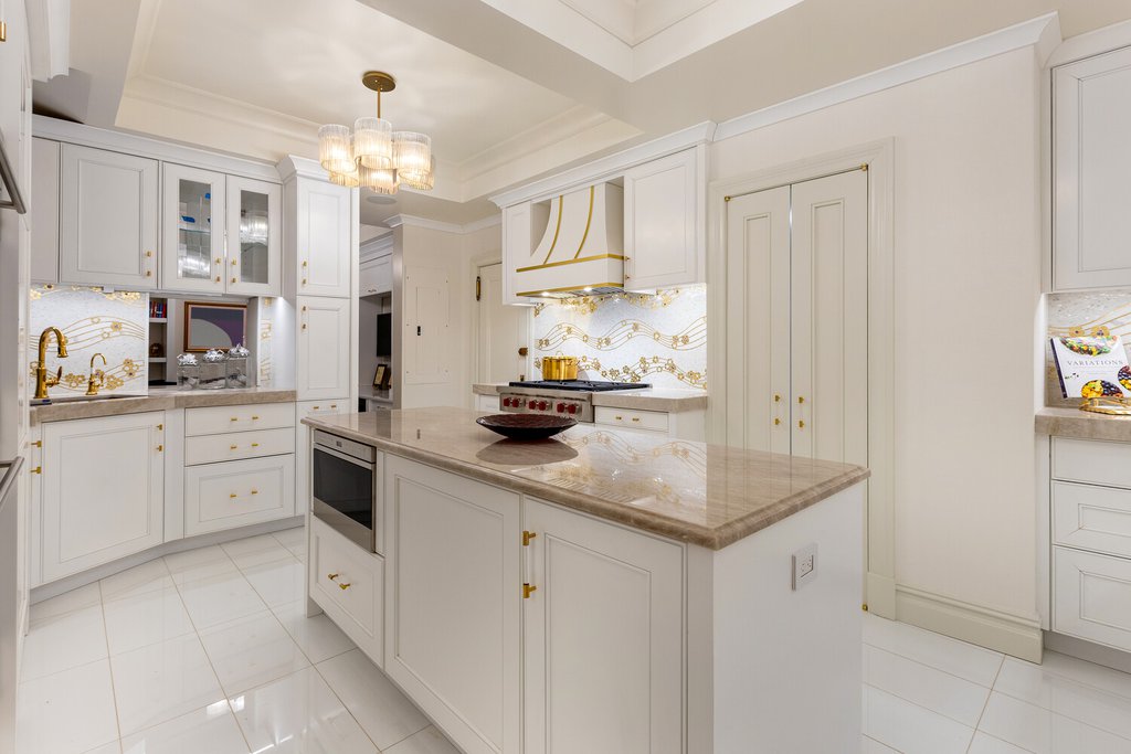 500 West End Avenue, Unit 1G photo 5