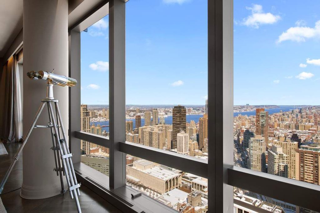 80 Columbus Circle, Unit NT73B photo 4