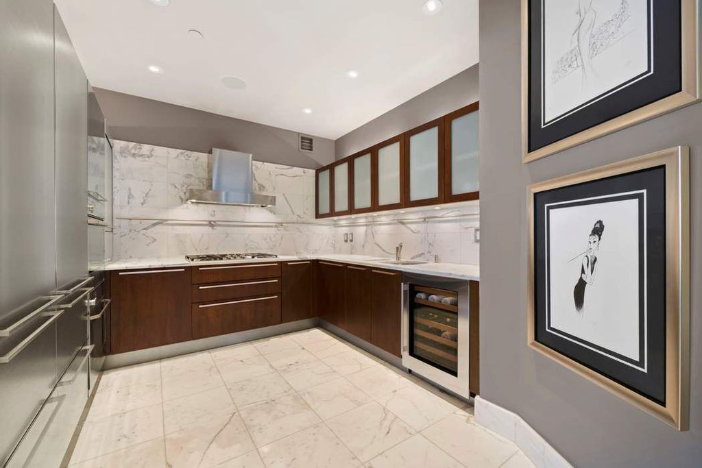80 Columbus Circle, Unit NT73B photo 9