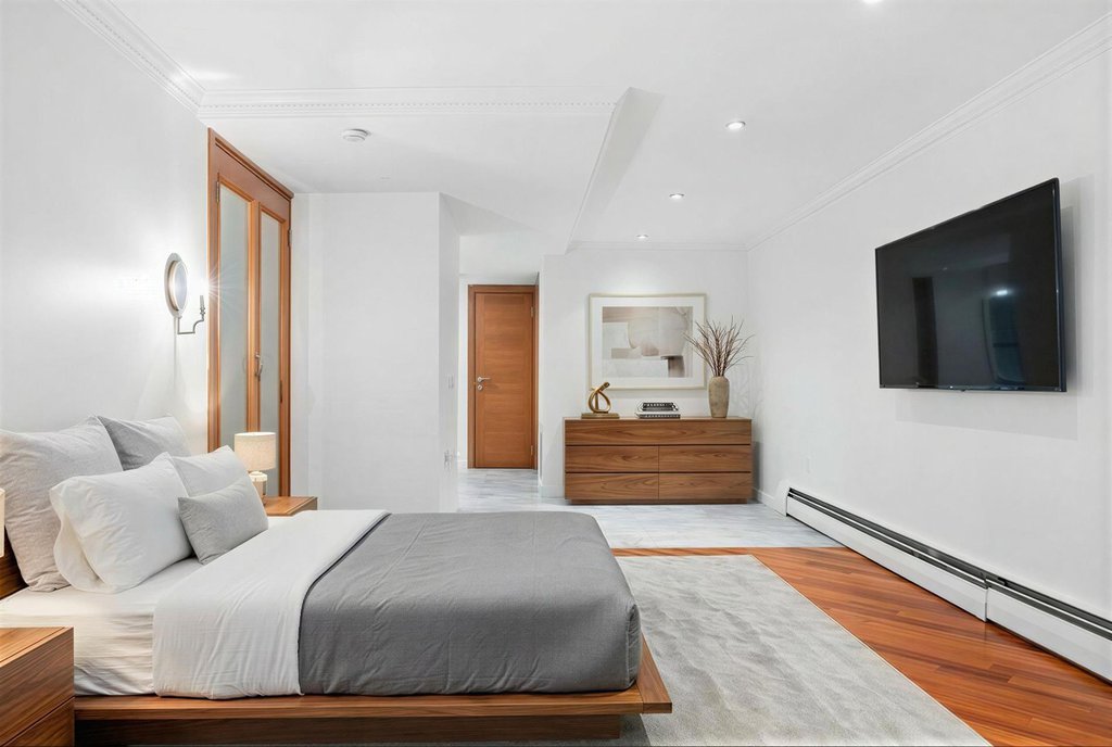 303 West 80th Street, Unit 1A photo 5