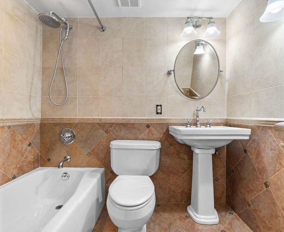 303 West 80th Street, Unit 1A photo 9