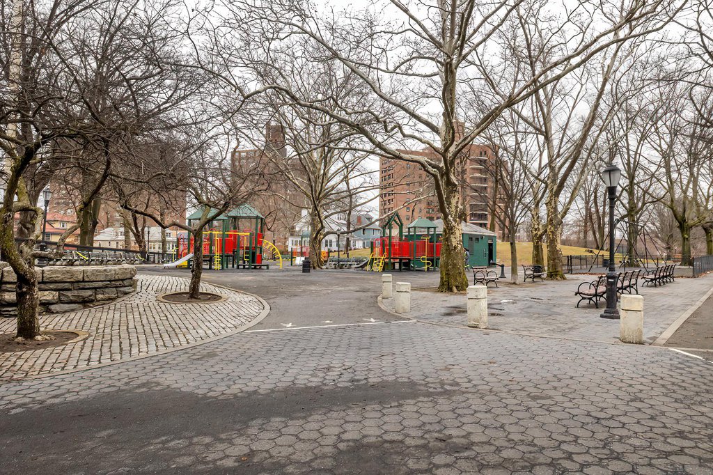 75 West 238th Street, Unit 2D photo 21