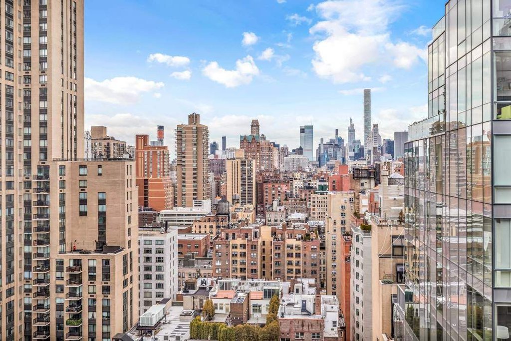 151 East 85th Street, Unit 19G photo 12