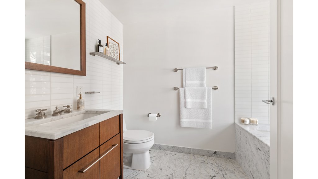 140 East 63rd Street, Unit 14B photo 12
