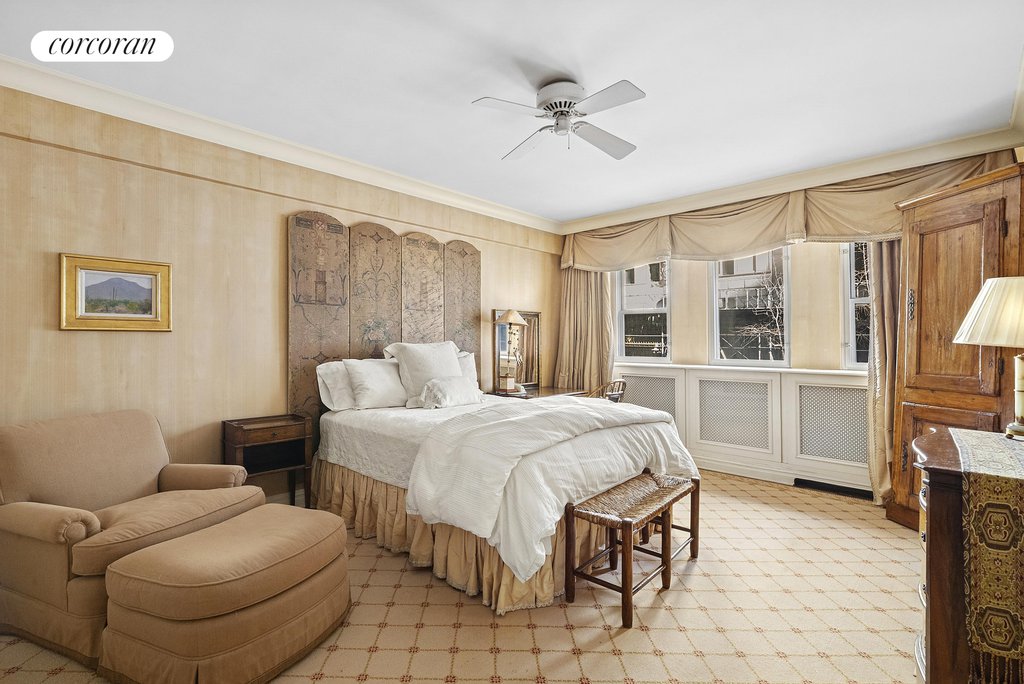 110 East 57th Street, Unit 2E photo 3