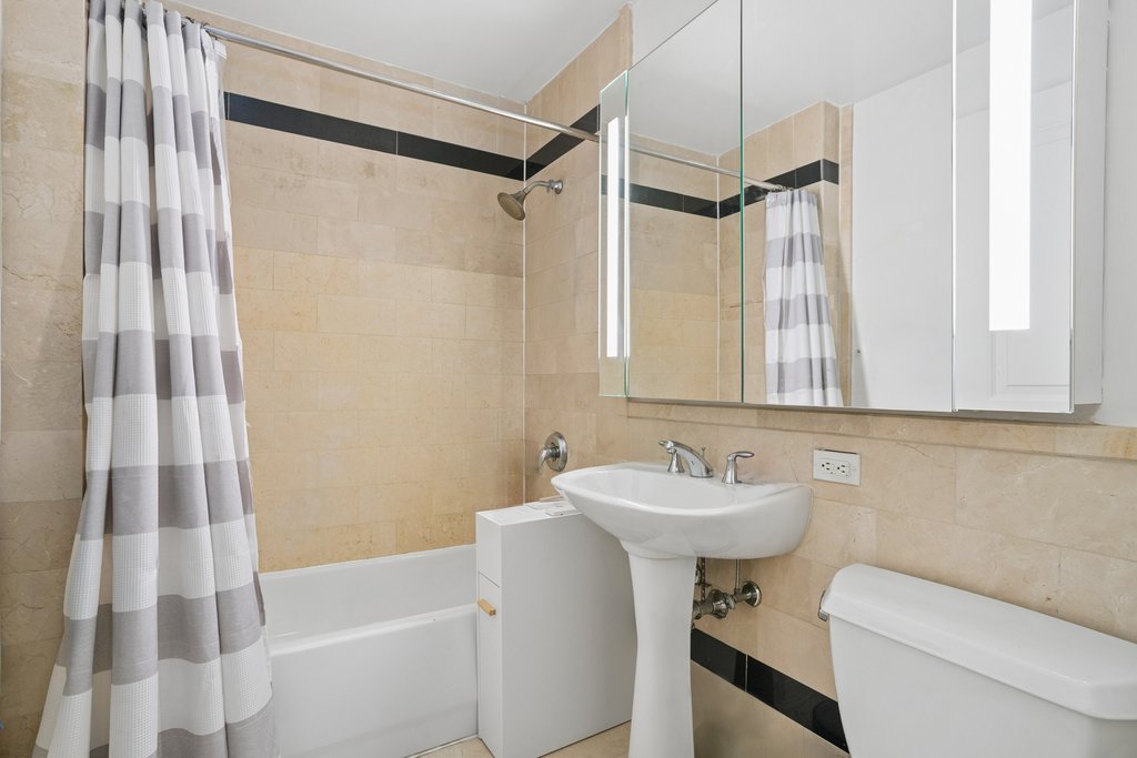 20 West Street, Unit 21A photo 3