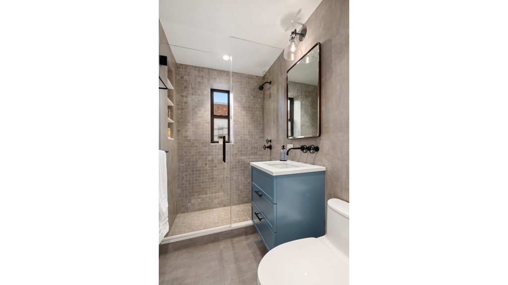405 East 63rd Street, Unit 12CE photo 13
