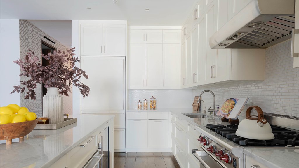 347 West Broadway, Unit 6 photo 6