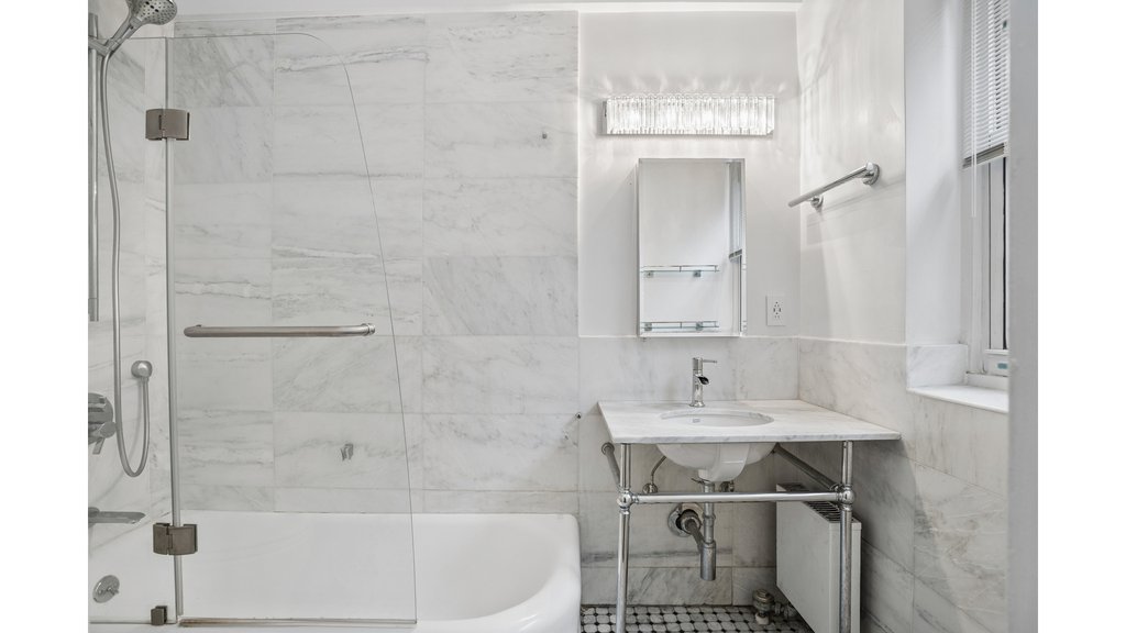 433 East 51st Street, Unit 9DE photo 6