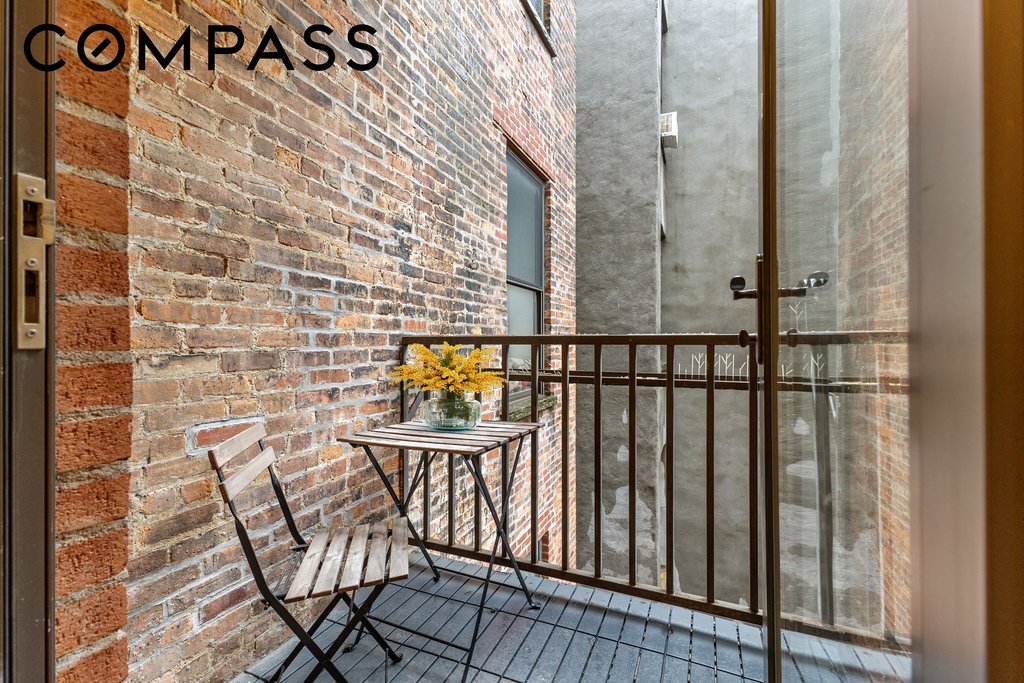 555 Lenox Avenue, Unit 4B photo 5