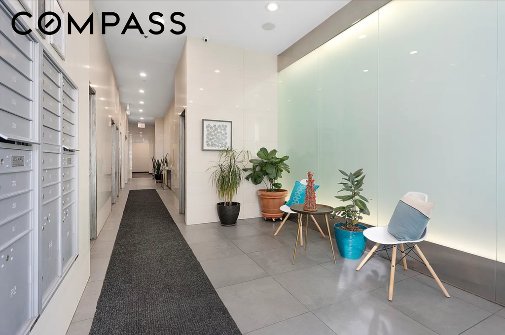 555 Lenox Avenue, Unit 4B photo 11