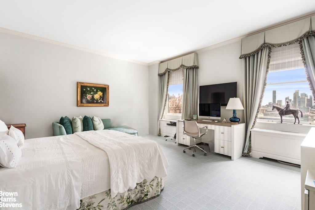 1 Sutton Place South, Unit 11A photo 11