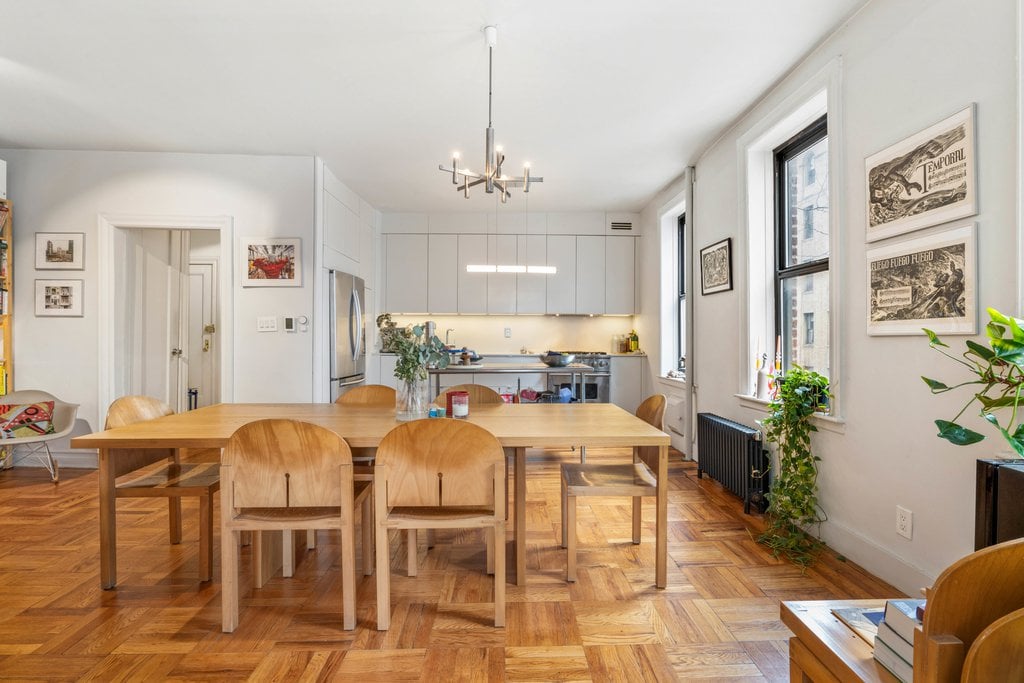 825 Walton Avenue, Unit 2F photo 6