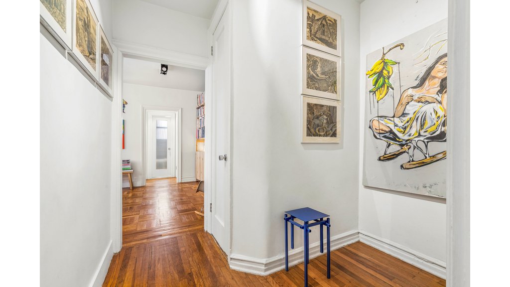 825 Walton Avenue, Unit 2F photo 7