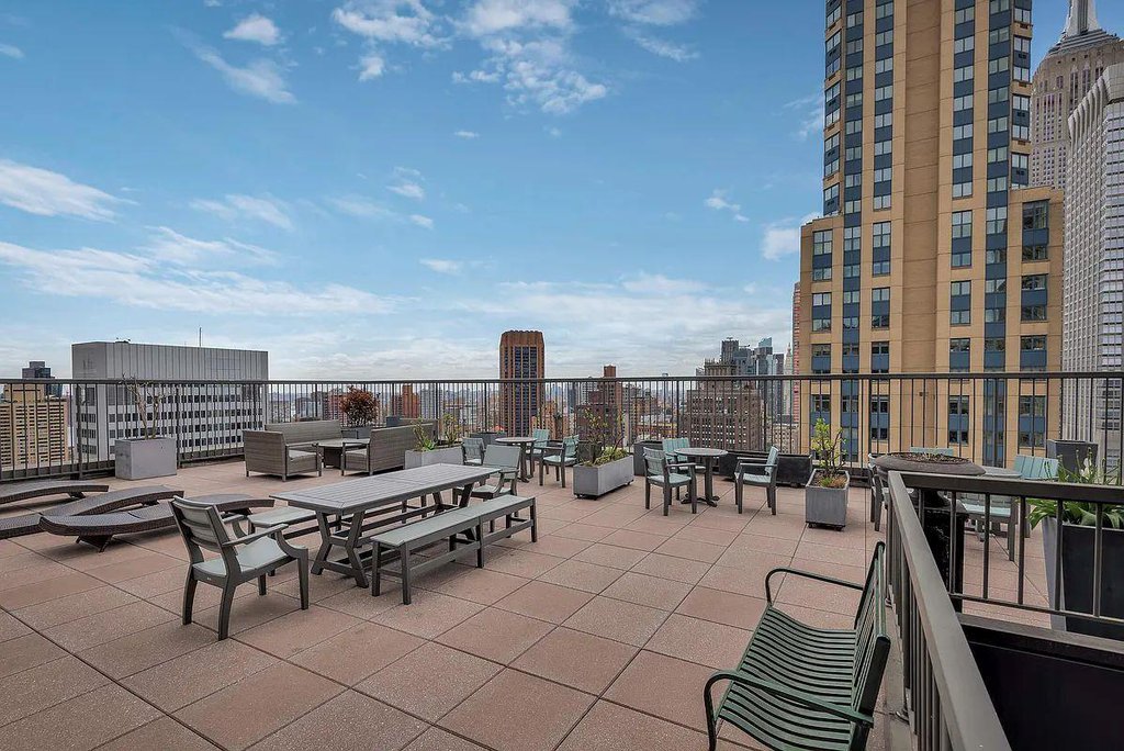 445 Fifth Avenue, Unit 29H photo 6
