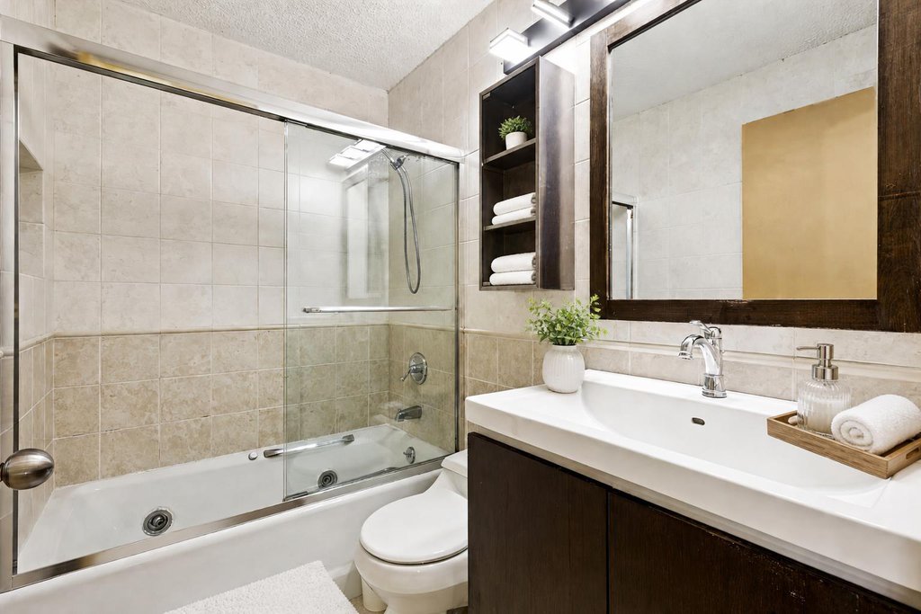445 Fifth Avenue, Unit 29H photo 4