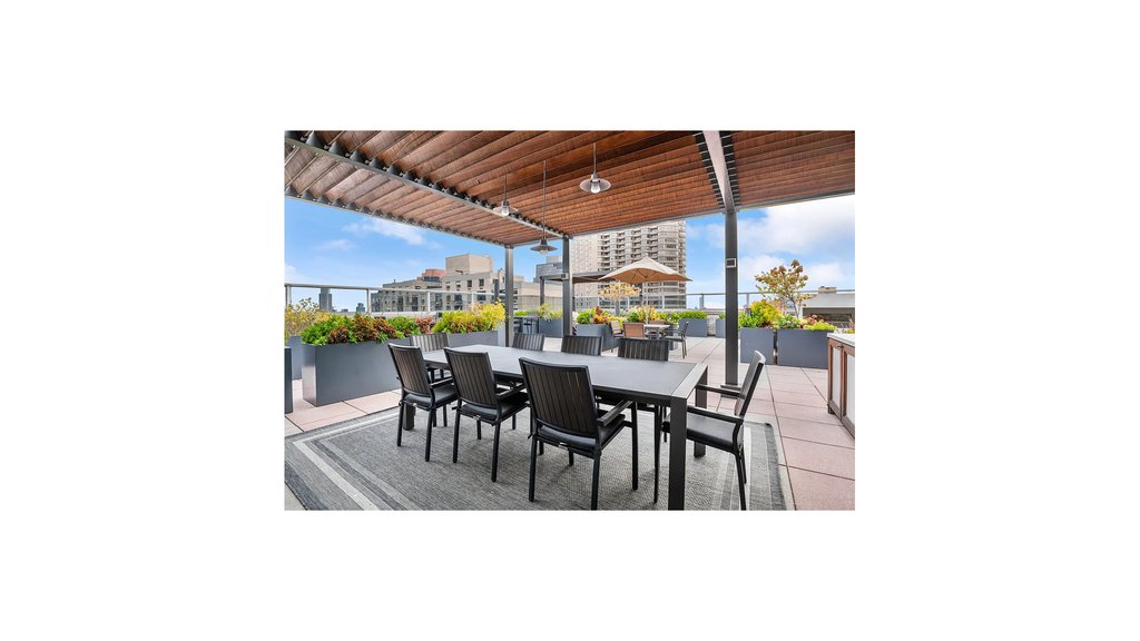 300 East 40th Street, Unit 27B photo 18