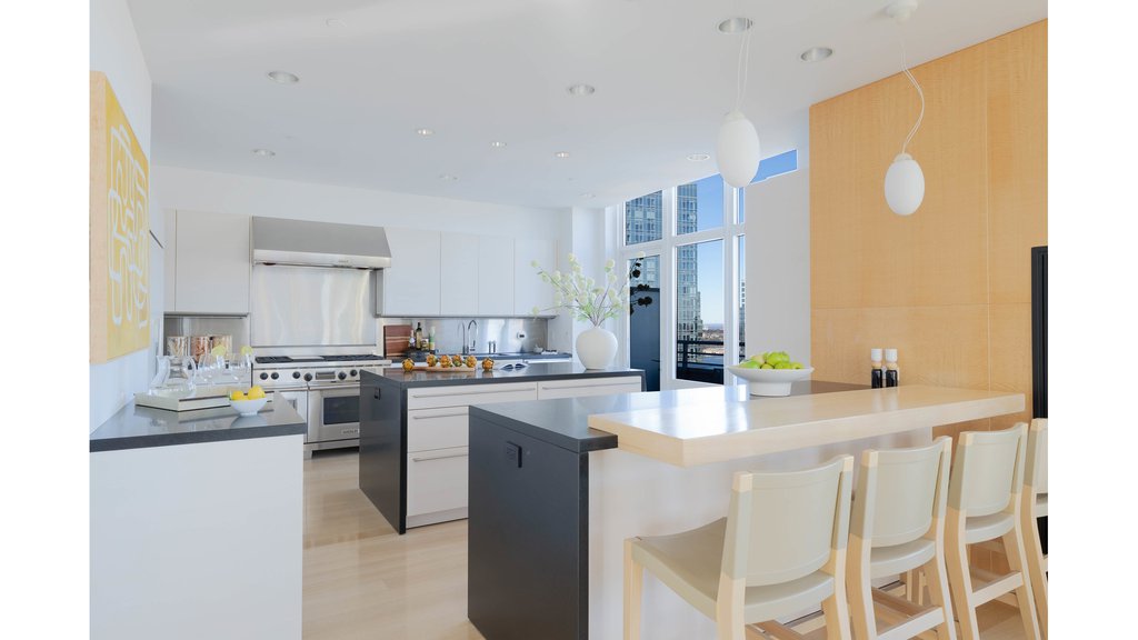 555 West 59th Street, Unit PHC photo 13