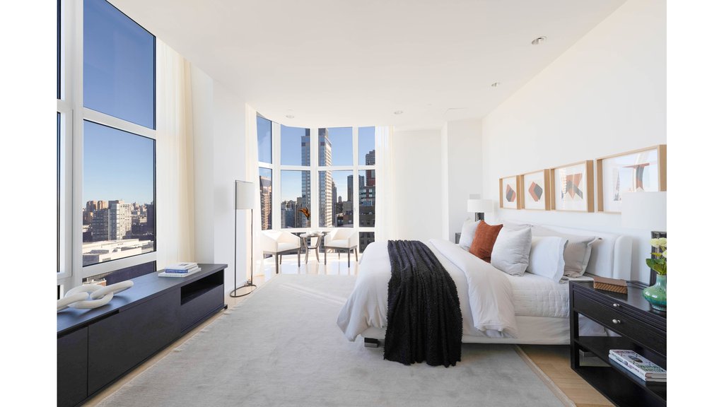555 West 59th Street, Unit PHC photo 15