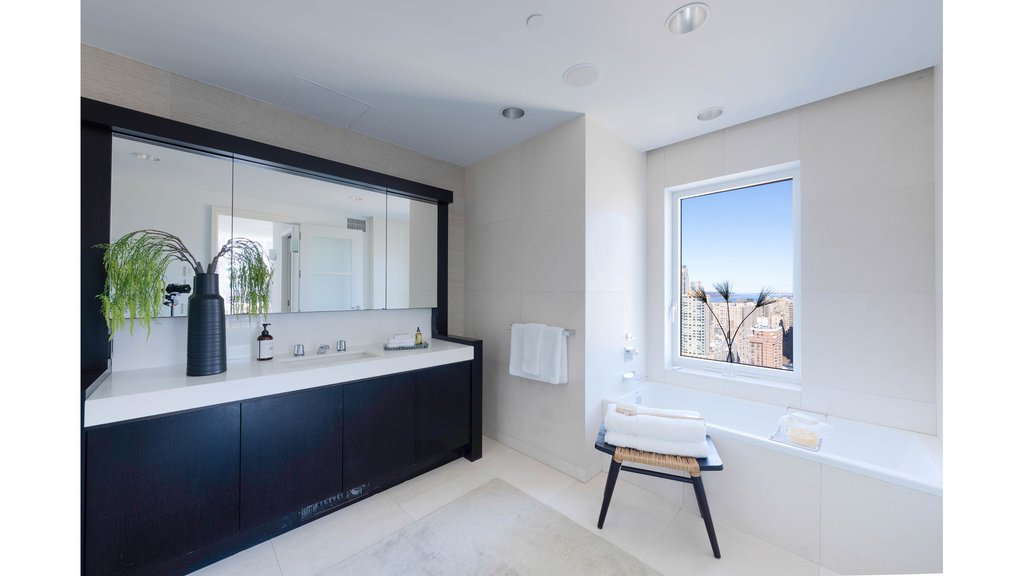 555 West 59th Street, Unit PHC photo 17