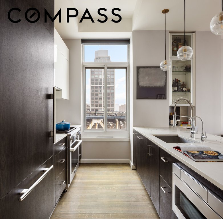 85 Adams Street, Unit 8D photo 3