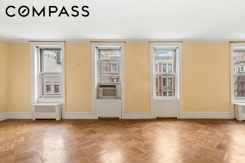 17 East 97th Street, Unit 5A photo 2