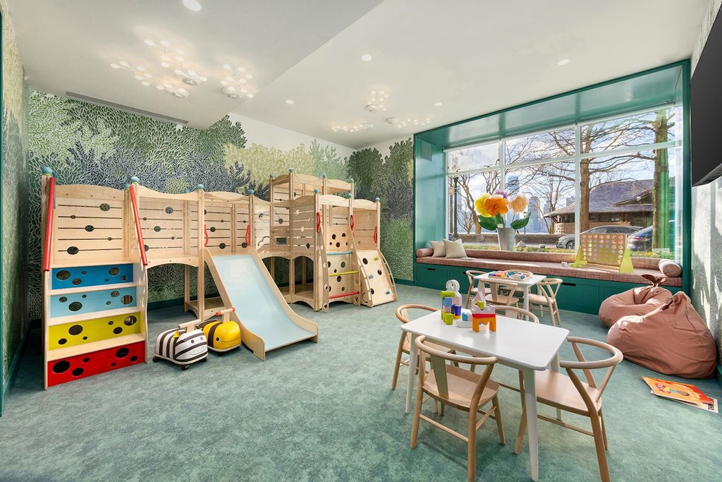 20 River Terrace, Unit 21C photo 9