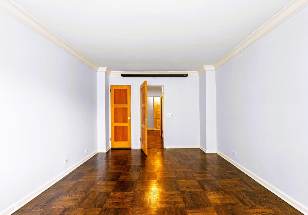 174 East 74th Street, Unit 14C photo 9