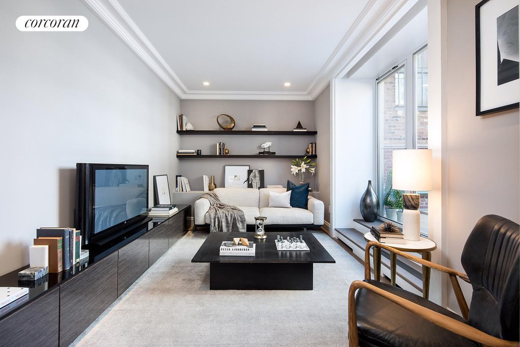 40 East 72nd Street, Unit PH photo 4