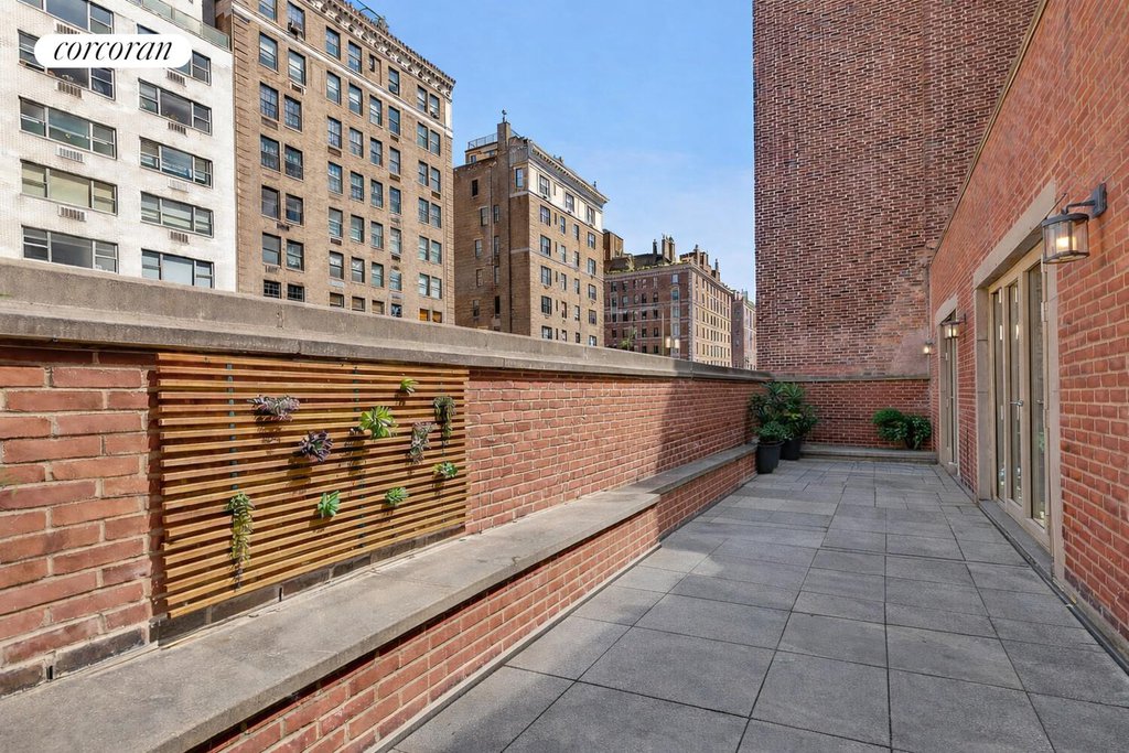 40 East 72nd Street, Unit PH photo 9