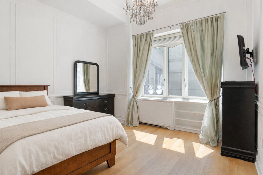 80 Riverside Boulevard, Unit 7A photo 7
