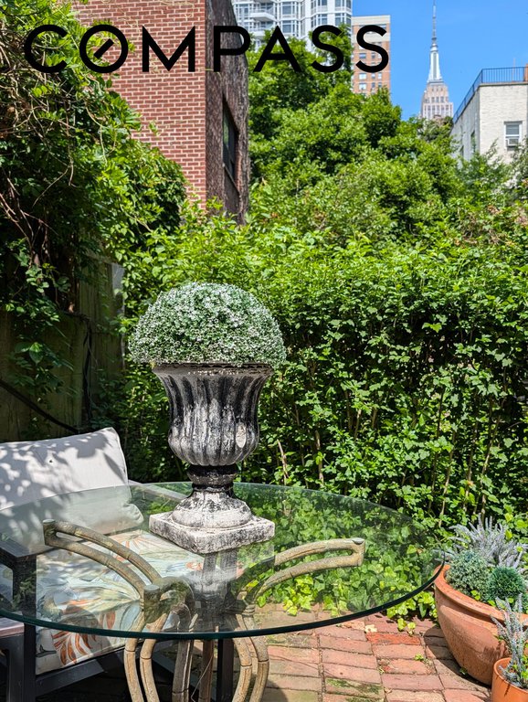 240 East 32nd Street, Unit 1A photo 8