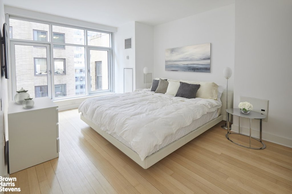 5 East 44th Street, Unit 11 photo 4
